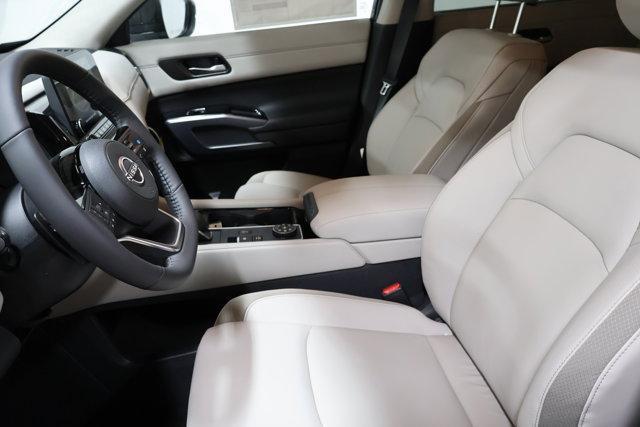 new 2025 Nissan Pathfinder car, priced at $43,130