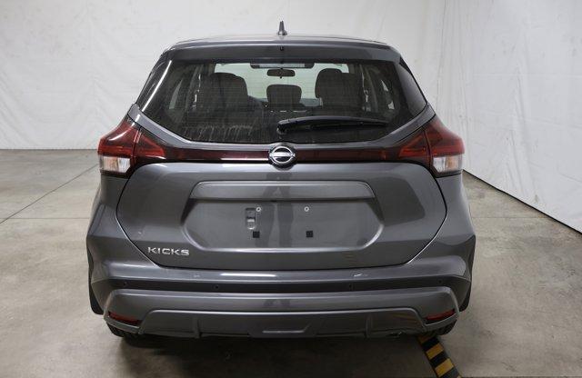 new 2025 Nissan Kicks Play car, priced at $22,347
