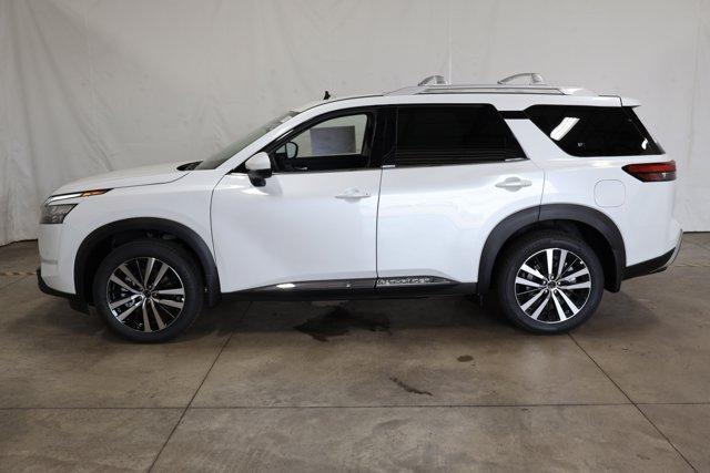 new 2025 Nissan Pathfinder car, priced at $52,067