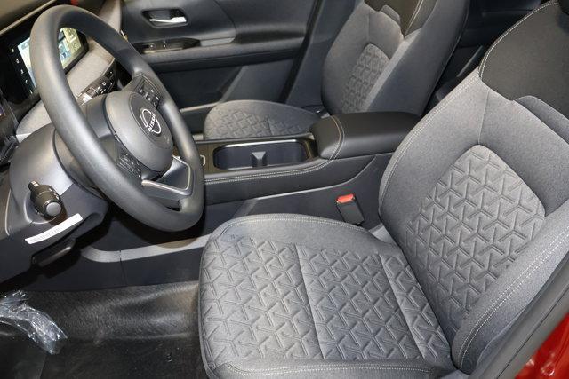 new 2025 Nissan Kicks car, priced at $28,469