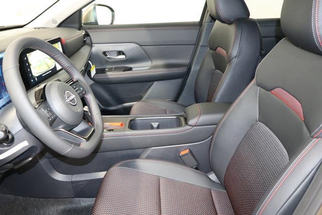 new 2025 Nissan Kicks car, priced at $27,707