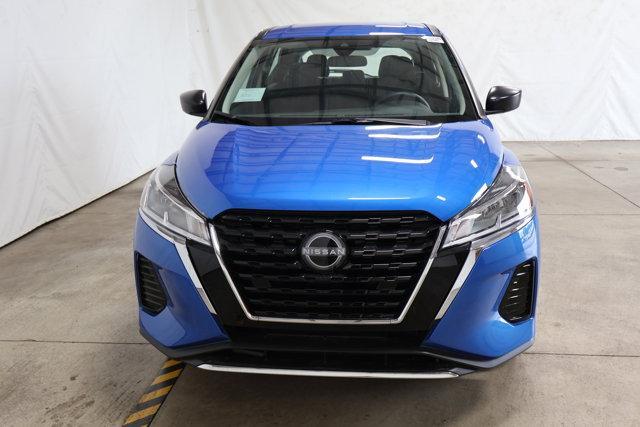 new 2025 Nissan Kicks Play car, priced at $23,014