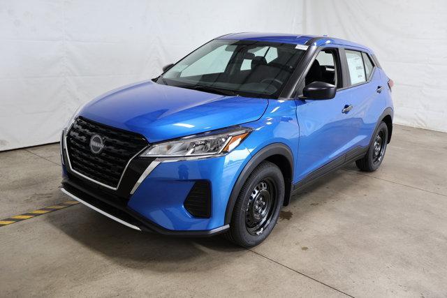 new 2025 Nissan Kicks Play car, priced at $23,014