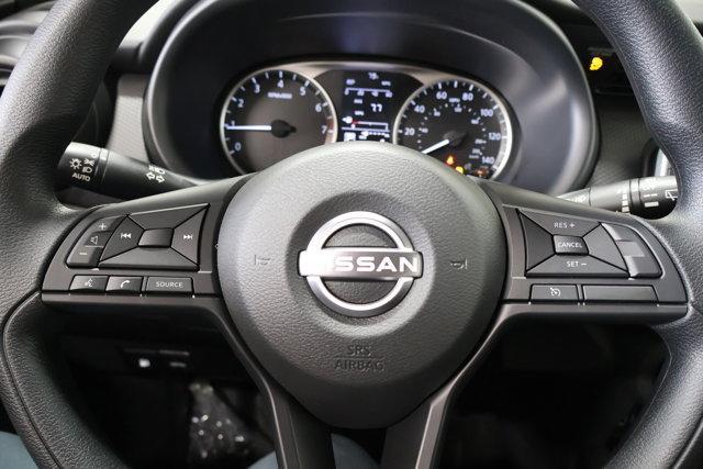 new 2025 Nissan Kicks Play car, priced at $23,014
