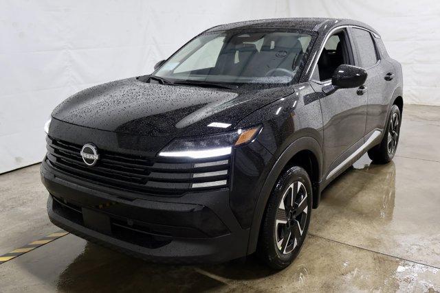 new 2025 Nissan Kicks car, priced at $26,555