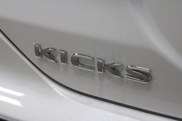 new 2024 Nissan Kicks car, priced at $25,880