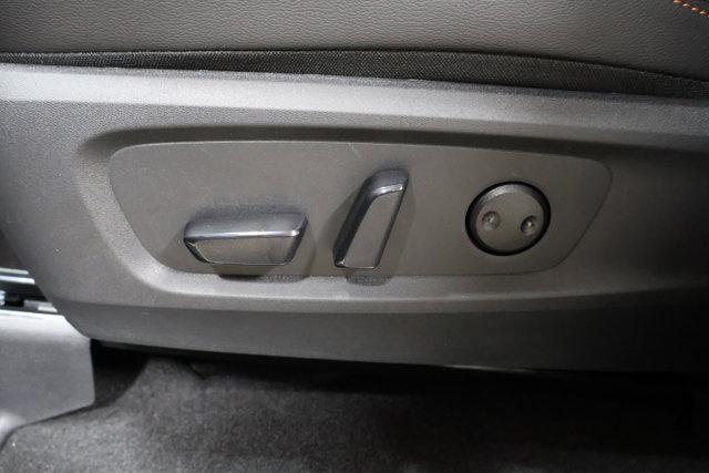 new 2025 Nissan Pathfinder car, priced at $43,888