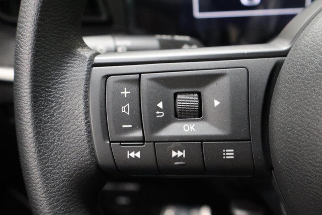 new 2025 Nissan Kicks car, priced at $27,051