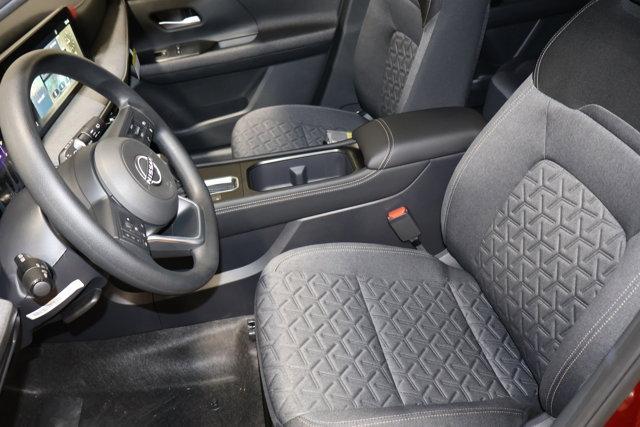 new 2025 Nissan Kicks car, priced at $27,051