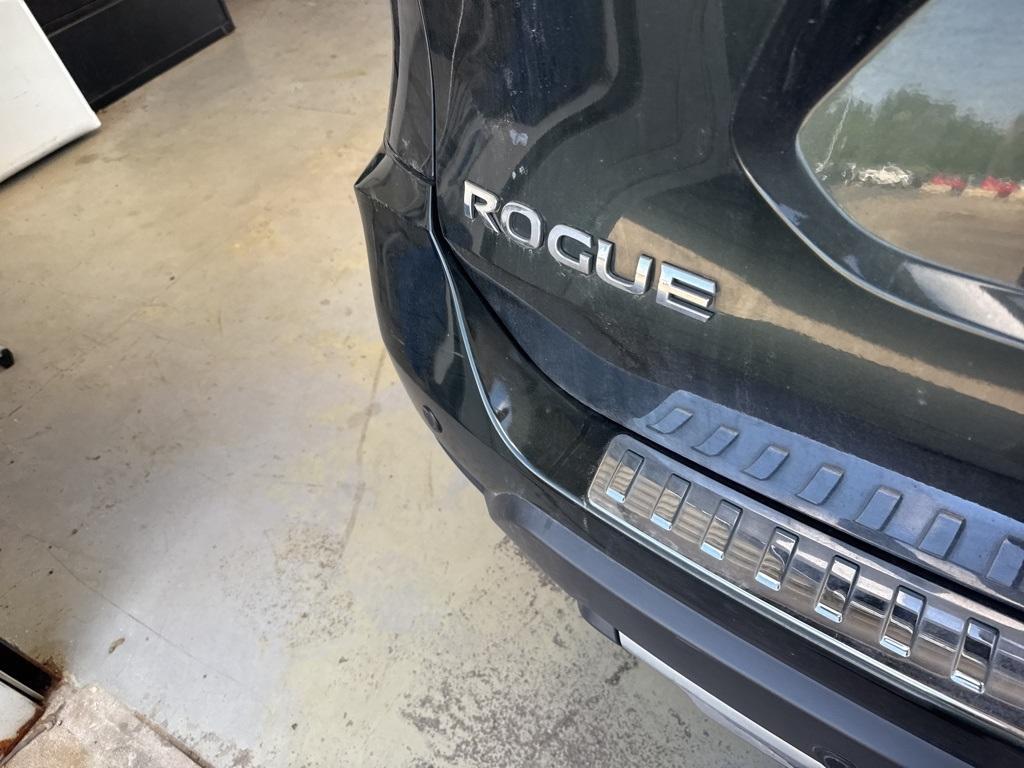 used 2019 Nissan Rogue car, priced at $16,497