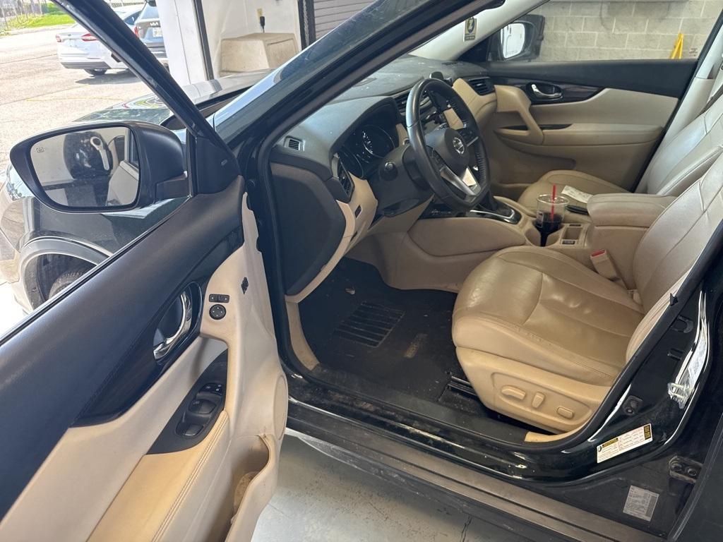 used 2019 Nissan Rogue car, priced at $16,497