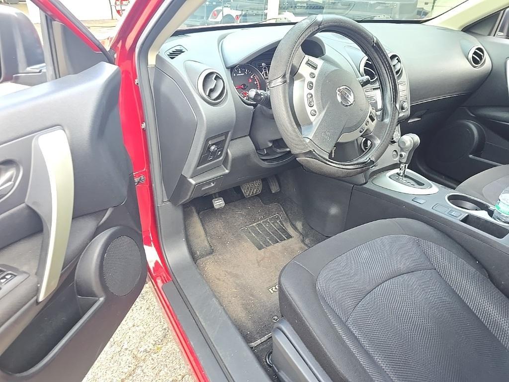 used 2013 Nissan Rogue car, priced at $9,285