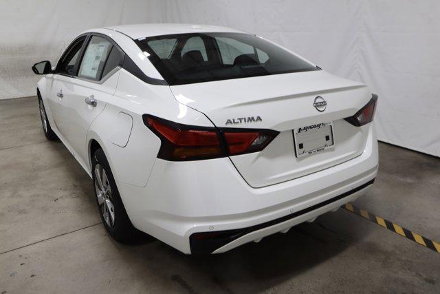 new 2025 Nissan Altima car, priced at $27,505