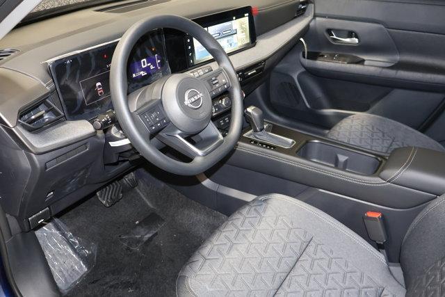 new 2025 Nissan Kicks car, priced at $28,622