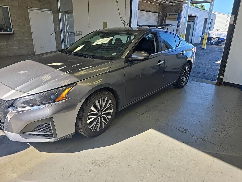 used 2023 Nissan Altima car, priced at $19,375
