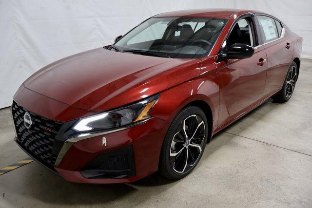 new 2025 Nissan Altima car, priced at $29,125