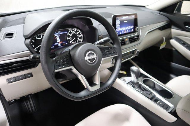 new 2024 Nissan Altima car, priced at $27,835