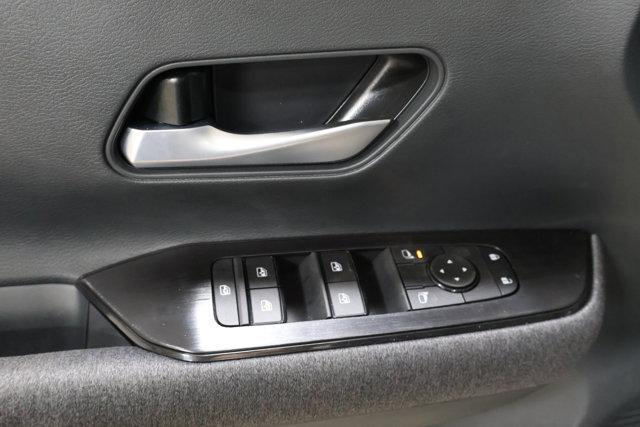 new 2025 Nissan Kicks car, priced at $26,555