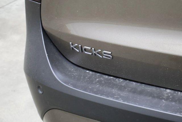 new 2025 Nissan Kicks car, priced at $26,555
