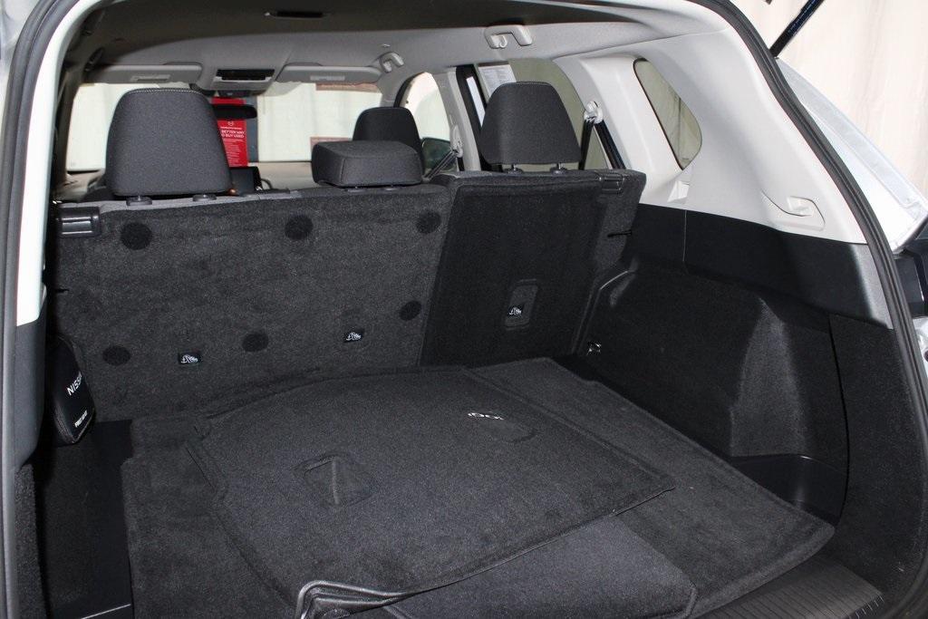 used 2022 Nissan Rogue car, priced at $21,696