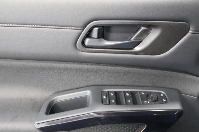 new 2025 Nissan Pathfinder car, priced at $39,886