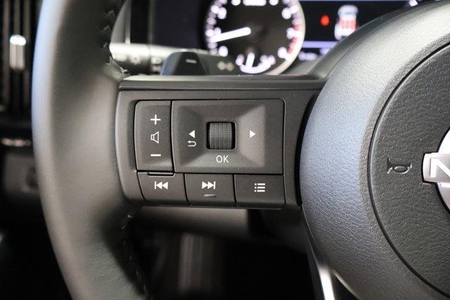 new 2025 Nissan Pathfinder car, priced at $39,886