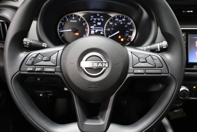 new 2025 Nissan Kicks Play car, priced at $22,347