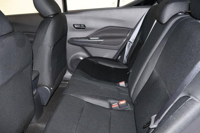 new 2025 Nissan Kicks Play car, priced at $22,347