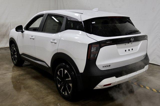 new 2025 Nissan Kicks car, priced at $26,959