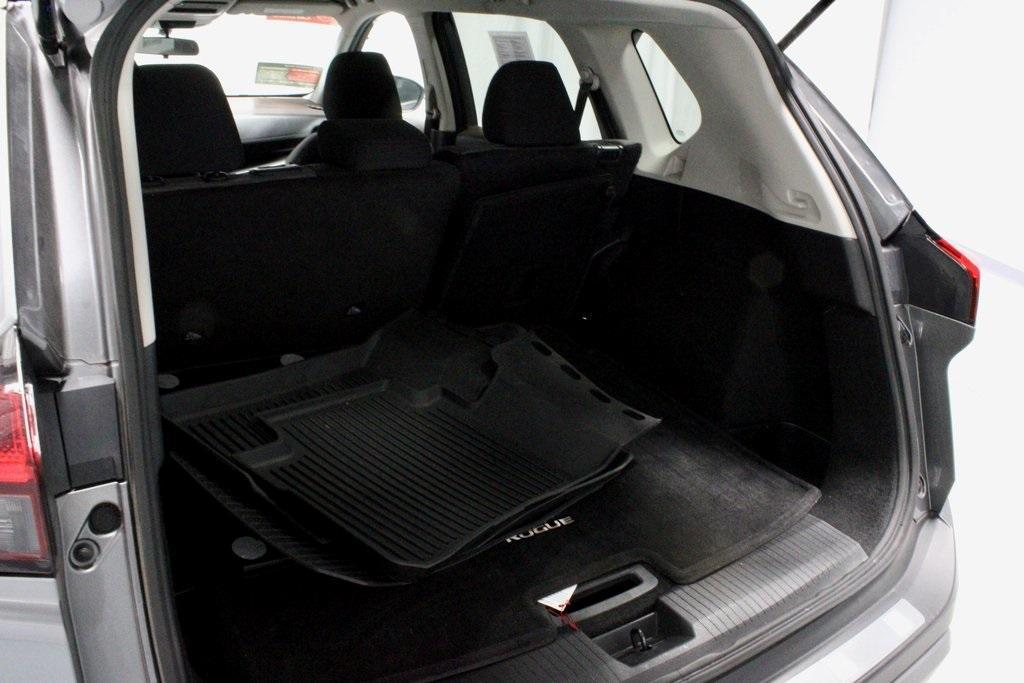 used 2022 Nissan Rogue car, priced at $23,748