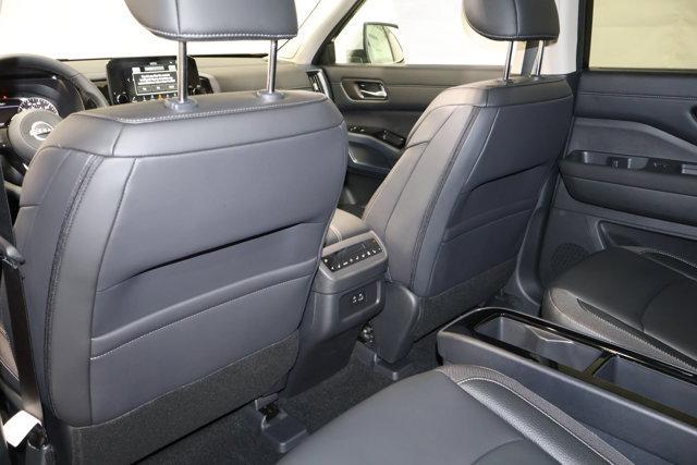 new 2025 Nissan Pathfinder car, priced at $46,864