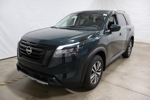 new 2025 Nissan Pathfinder car, priced at $45,000