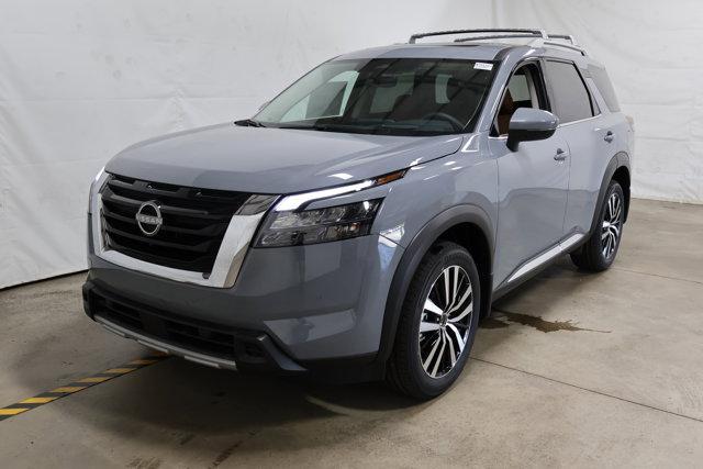 new 2025 Nissan Pathfinder car, priced at $50,078