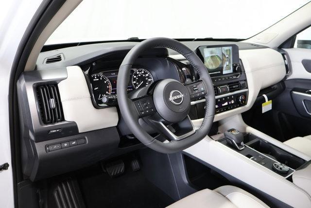 new 2025 Nissan Pathfinder car, priced at $48,293
