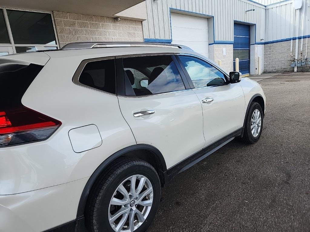 used 2020 Nissan Rogue car, priced at $19,244