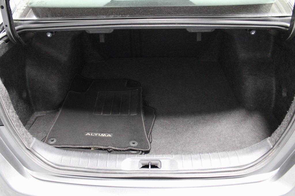 used 2023 Nissan Altima car, priced at $18,266