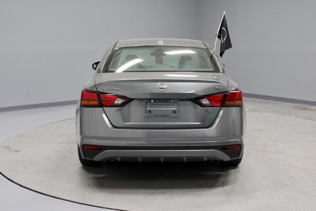 used 2023 Nissan Altima car, priced at $18,266