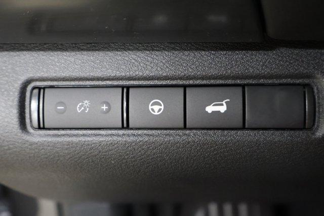 new 2025 Nissan Pathfinder car, priced at $47,018