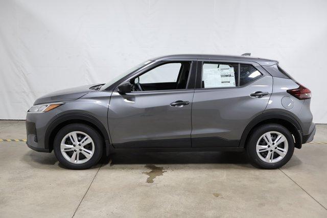 new 2025 Nissan Kicks Play car, priced at $23,257