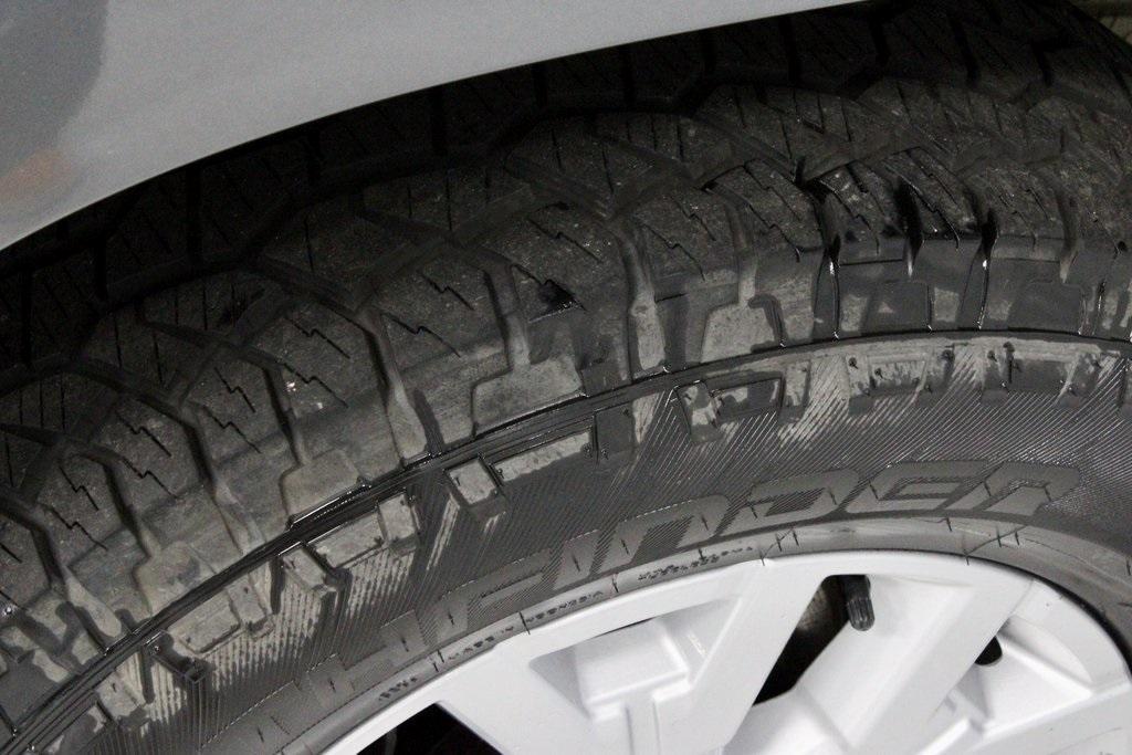 used 2022 Nissan Frontier car, priced at $26,950
