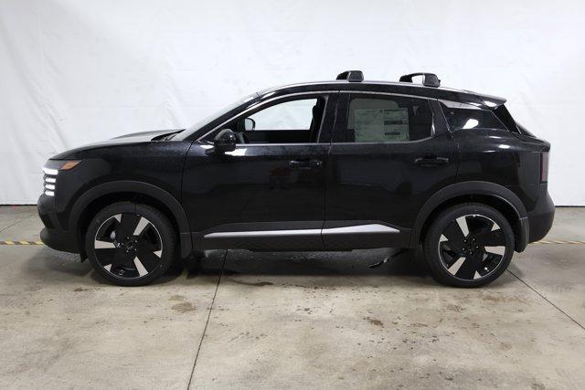 new 2025 Nissan Kicks car, priced at $29,318