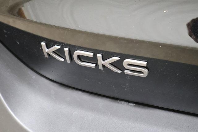 new 2025 Nissan Kicks car, priced at $30,585