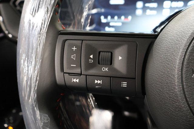 new 2025 Nissan Kicks car, priced at $30,585