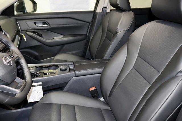 new 2025 Nissan Rogue car, priced at $33,825
