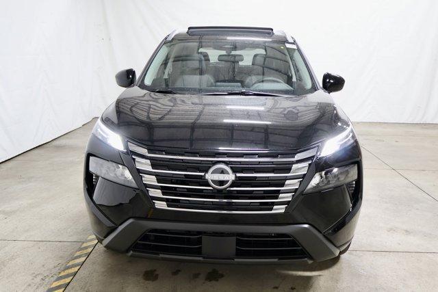 new 2025 Nissan Rogue car, priced at $33,825