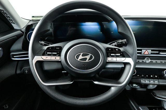 new 2024 Hyundai Elantra car, priced at $22,642