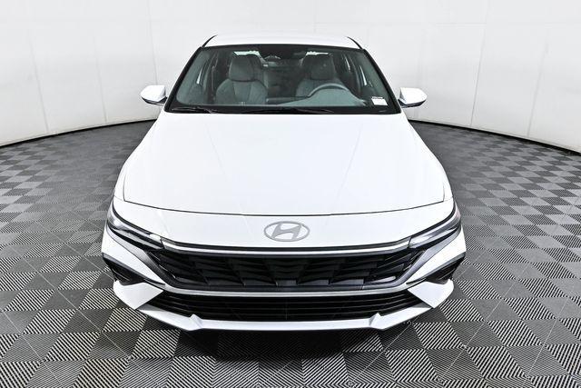 new 2024 Hyundai Elantra HEV car, priced at $26,809