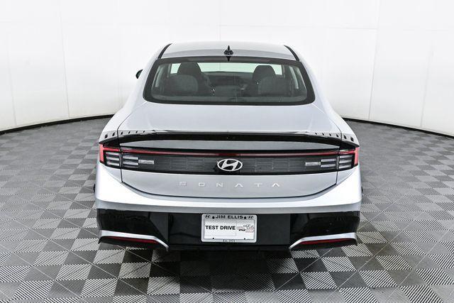 new 2024 Hyundai Sonata car, priced at $29,600