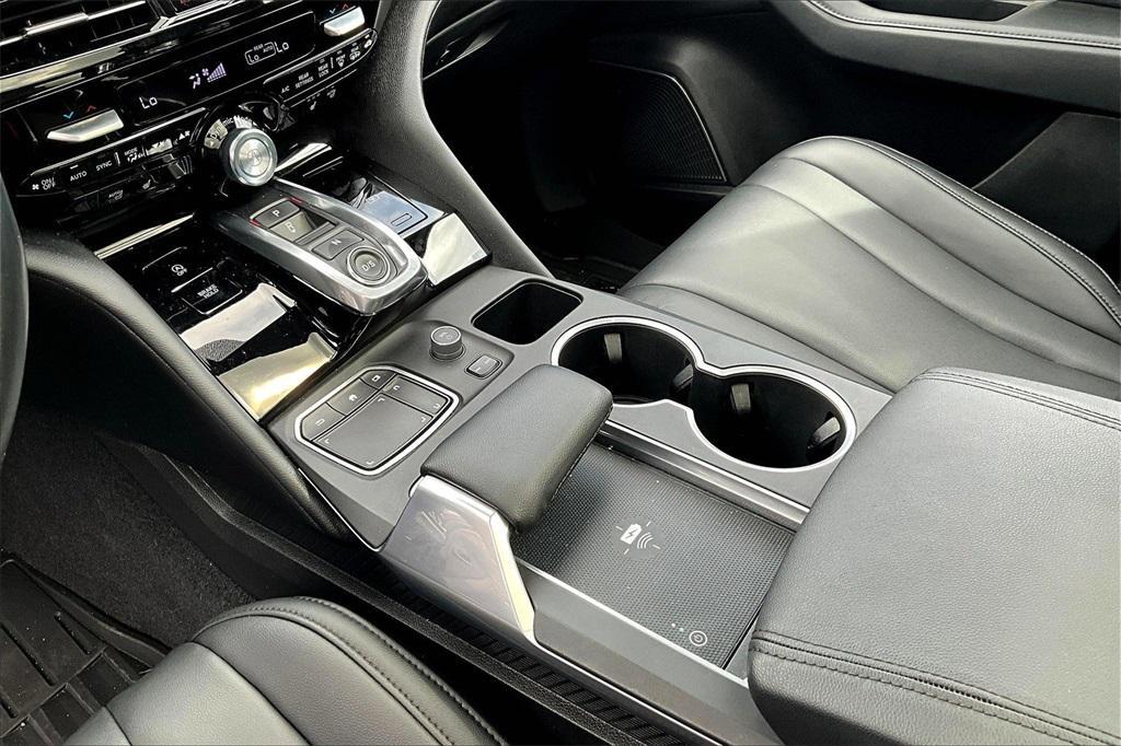 used 2023 Acura MDX car, priced at $37,777