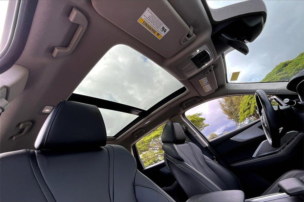 used 2023 Acura MDX car, priced at $37,777